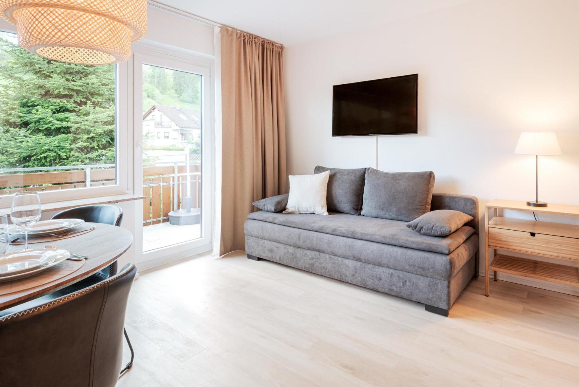 Ferienwohnung Sonnenglueck Mit Grosszuegigem Suedbalkon Lenzkirch Bagian luar foto