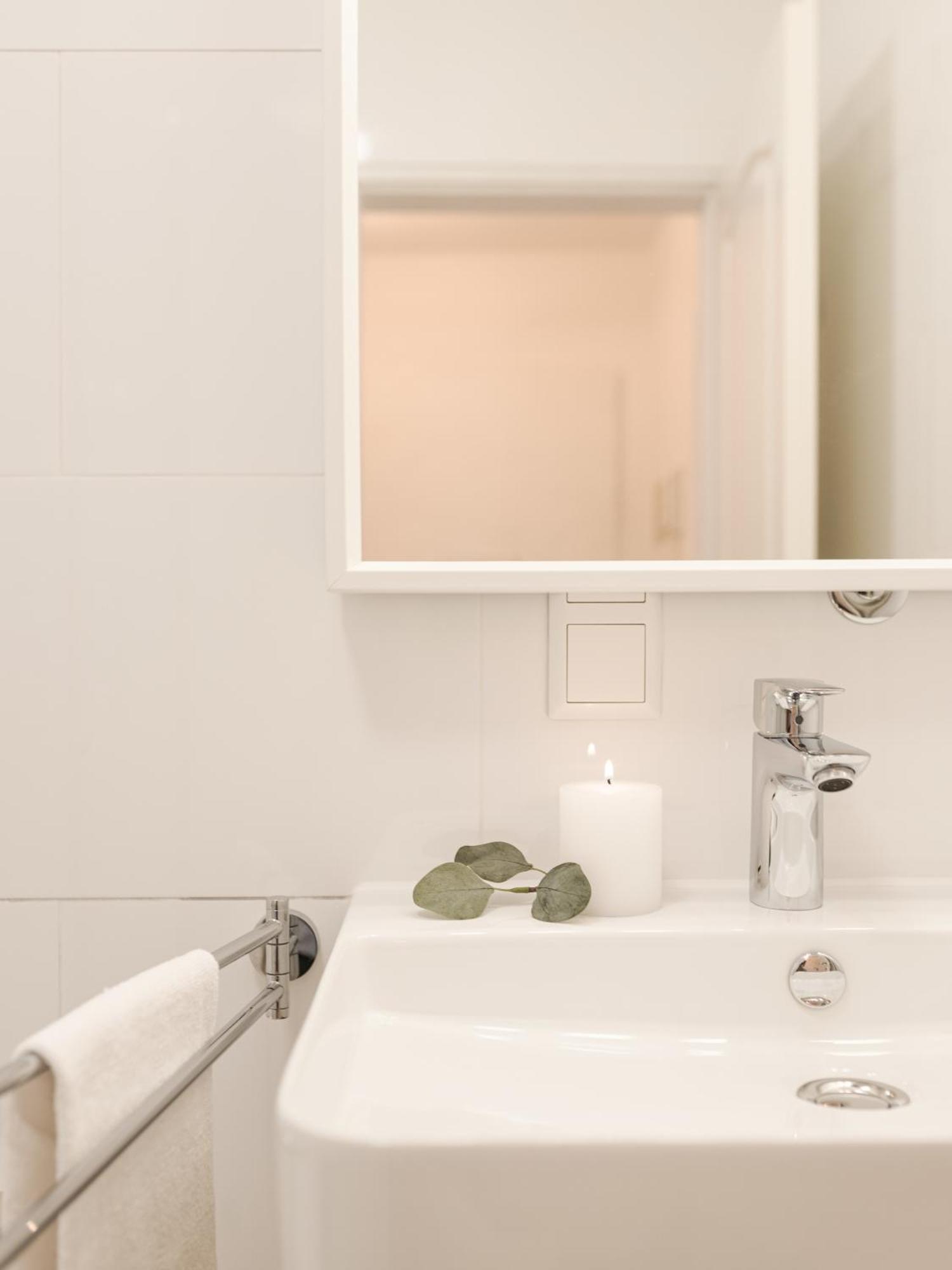 Ferienwohnung Sonnenglueck Mit Grosszuegigem Suedbalkon Lenzkirch Bagian luar foto